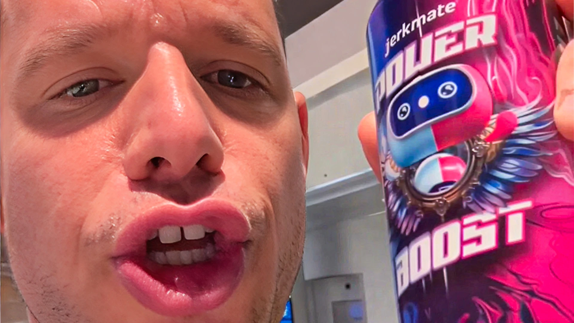 Airport Security, Gooner Juice & Risky Carry-Ons 