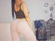 CreamyTatiana