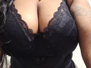 Ebony_Richards_x
