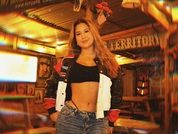 Nina_Steel