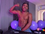 Adam_Arthur31