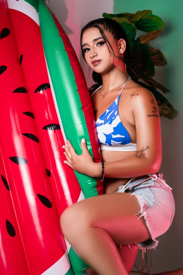BelaJones19