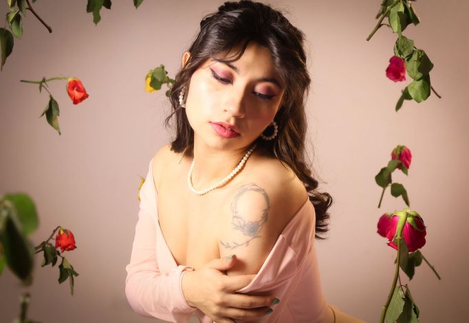 Selene_Leon