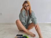AnnieAdaams