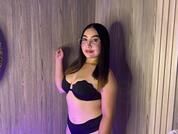 Lizzi_Carter