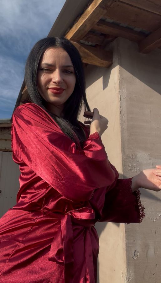 SELLYINA