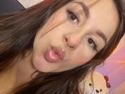 carlota_petite