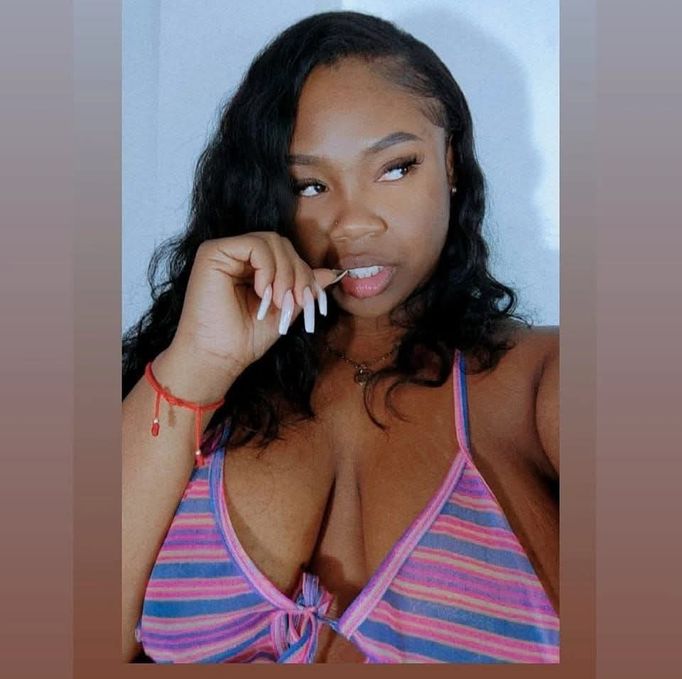 melanny_burgos