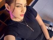 Greta_Petite