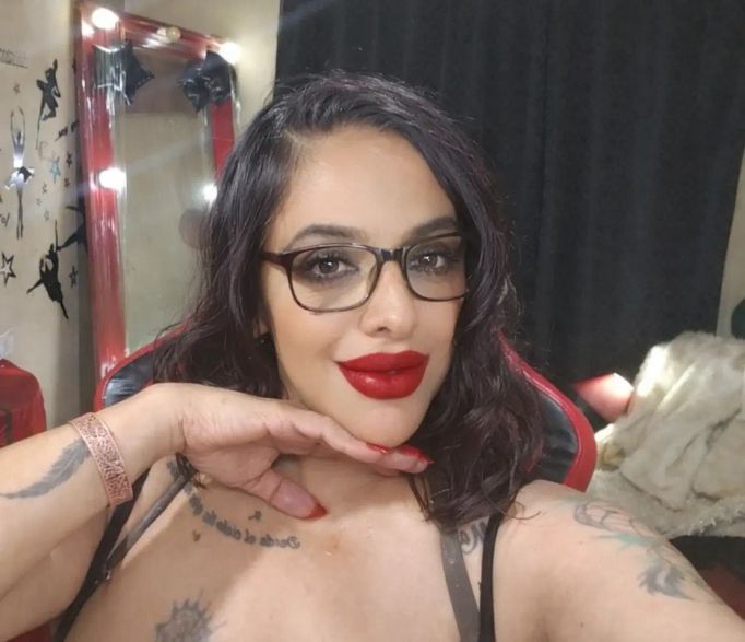 SharySquirtTits
