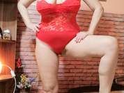 EvelyneFlirtyMilf