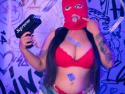MiaaCastro