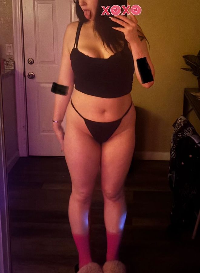 EllaBelleGirlNextDoor