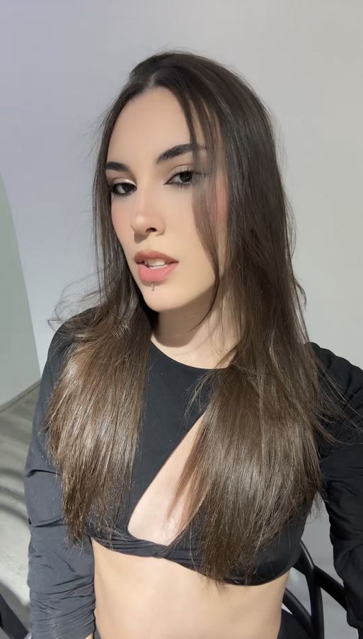 Arya_Bloom