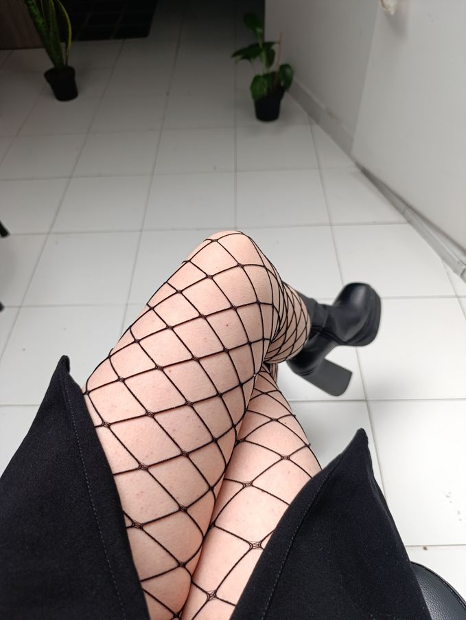 LANAASUNNY
