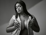 Alexa_Luna