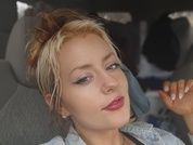 skarlett_roseee