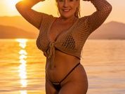 Maddie_Cross