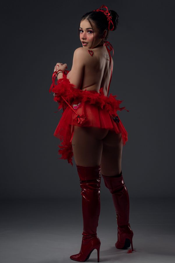 NikiBryce