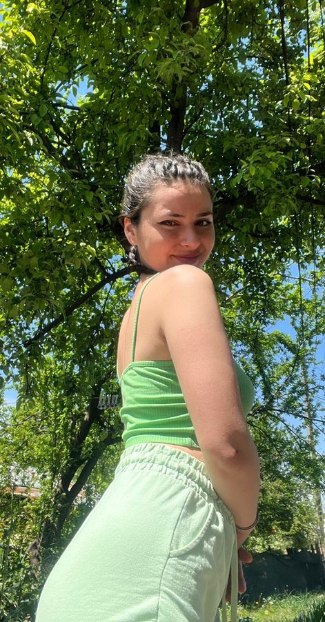 SELLYINA