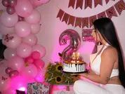 Anny_Adamss