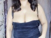 Aleena5002