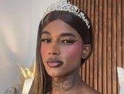 Allison_Black21
