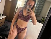 Ashley699