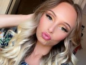 Ashley699
