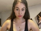 Bella_Moss
