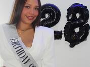 BustyGlow121
