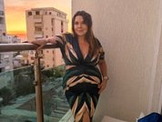 Busty_Angela_x
