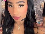 Candy_brunetts