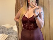 Ellie_mayx