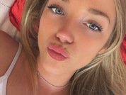 Melanie_naughtyx
