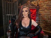 MiaBlackXO