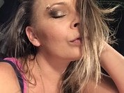 NikkiBea
