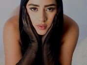 Sara_Hanniston