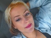 skarlett_roseee