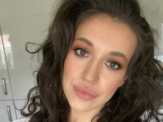 angelem's profile picture – Girl on Jerkmate