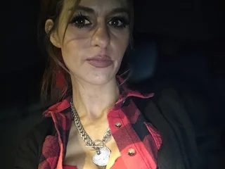 brixtonray's profile picture – Girl on Jerkmate