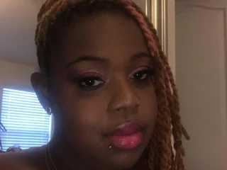 BrownSkiinKauziie profile