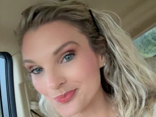 bustybooty111's profile picture – Girl on Jerkmate