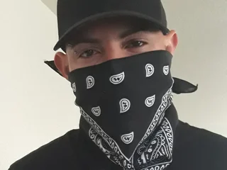 chip35's profile picture – Girl on Jerkmate