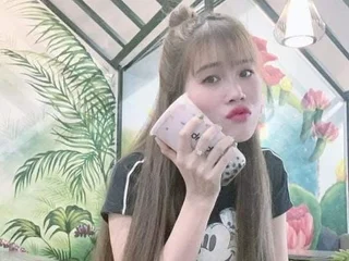 cat039's profile picture – Girl on Jerkmate