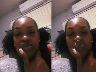 chocolatesquirter's profile picture – Girl on Jerkmate