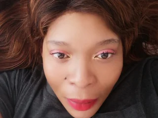 cougarparis's profile picture – Girl on Jerkmate
