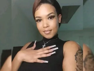 diamond_k's profile picture – Girl on Jerkmate