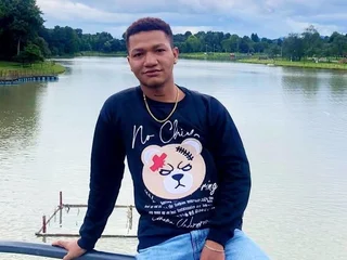 david_k18's profile picture – Girl on Jerkmate