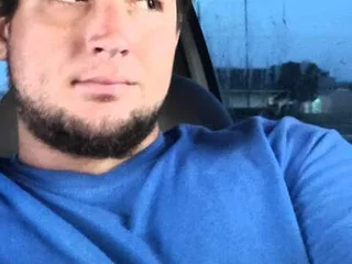 dillonroberts95's profile picture – Girl on Jerkmate
